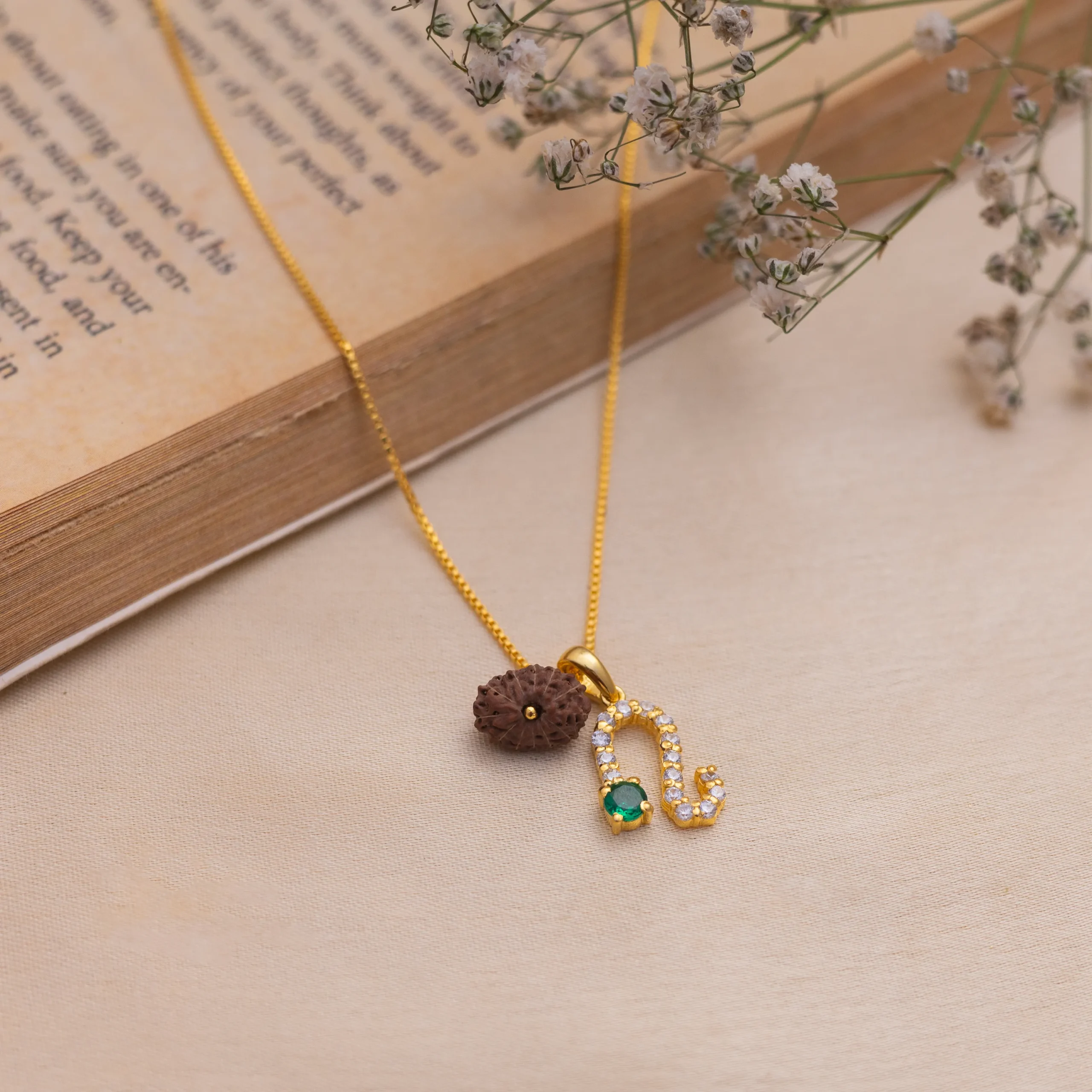 Divine Leo Radiance Pendant