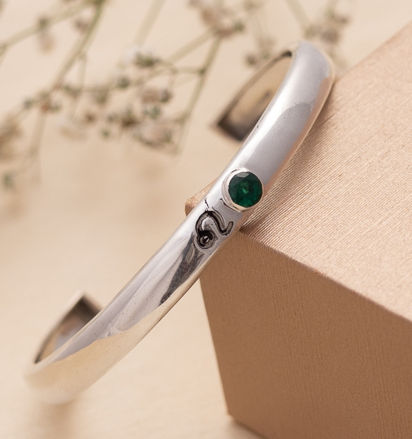 Leo Celestial Emerald Cuff