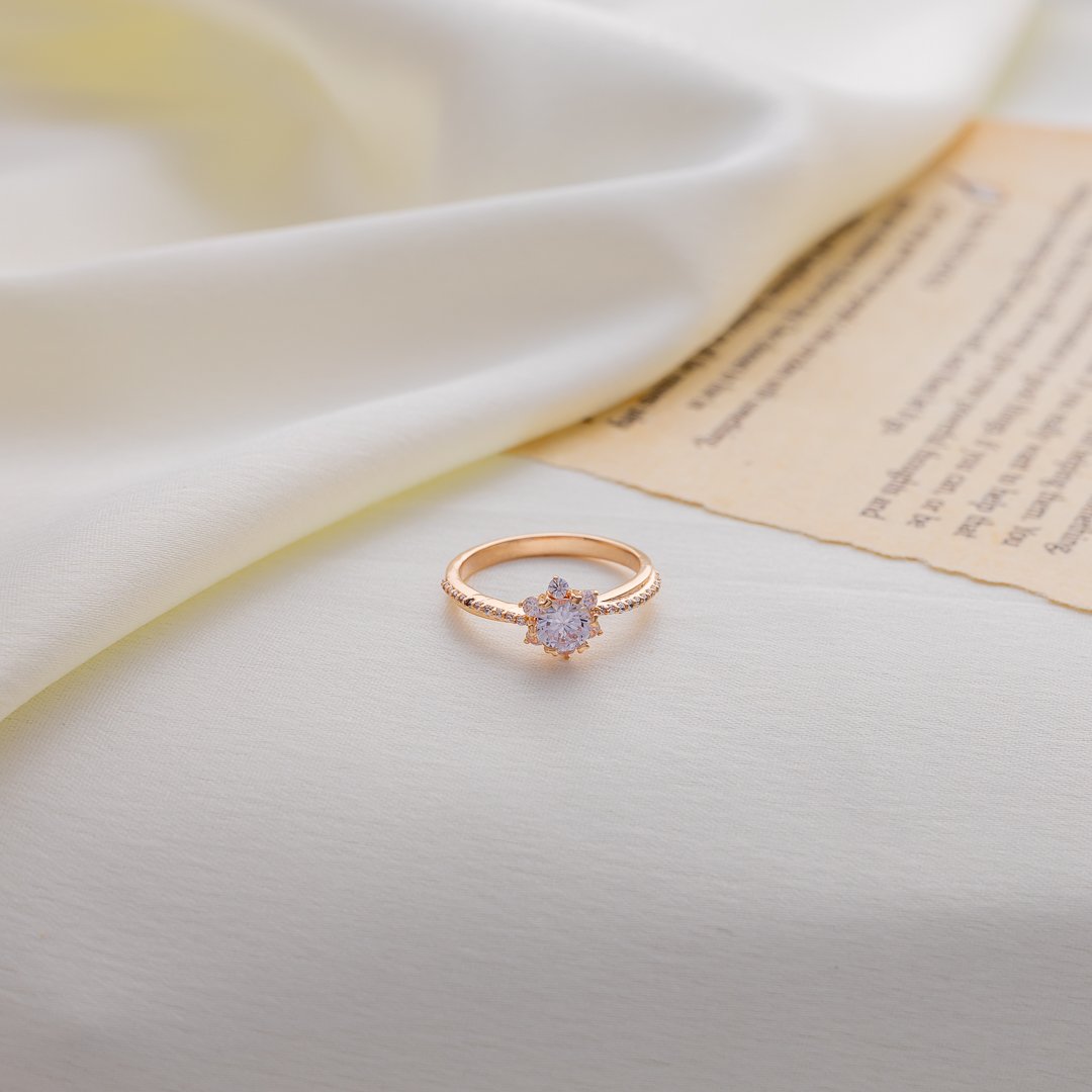 Starlight Bloom Solitaire Ring