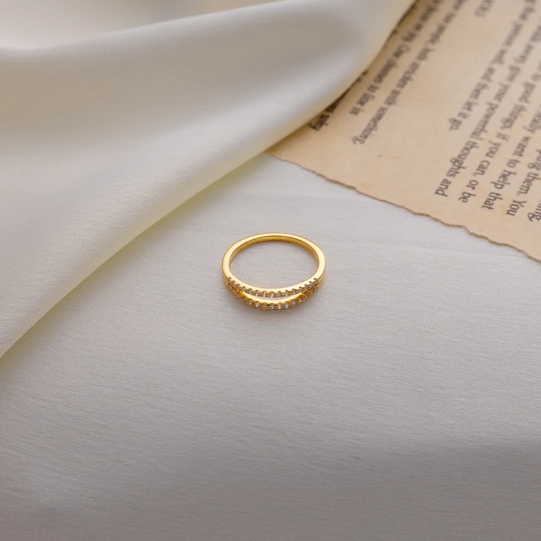 Twin Aura Diamond Band