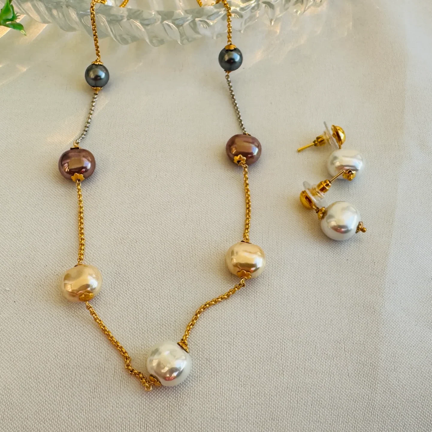 Gleaming Pearl Harmony Set