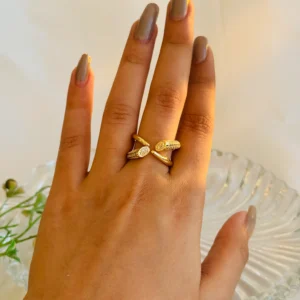 Golden Twist Sparkle Ring
