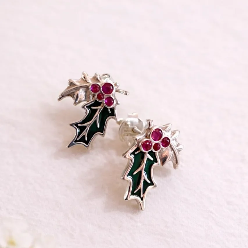 Evergreen Berry Earring