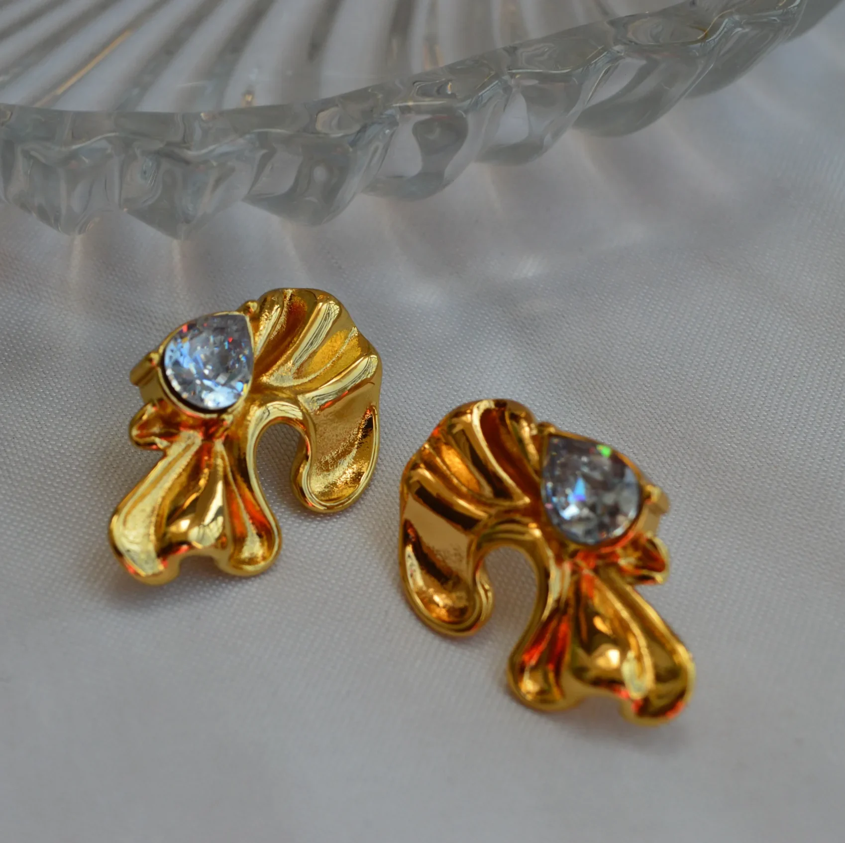 Golden Wave Crystal Studs