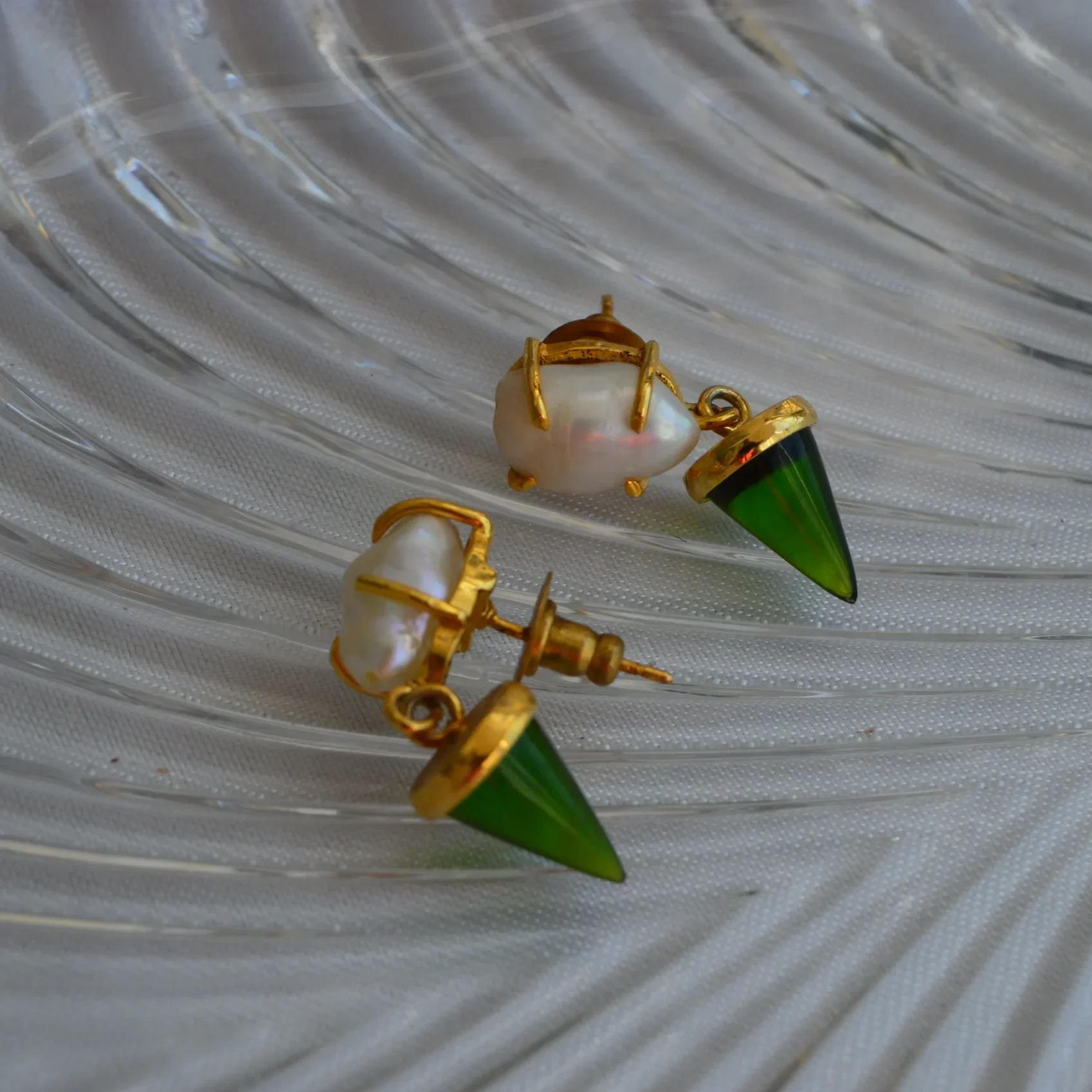 Emerald Spike Pearl Studs