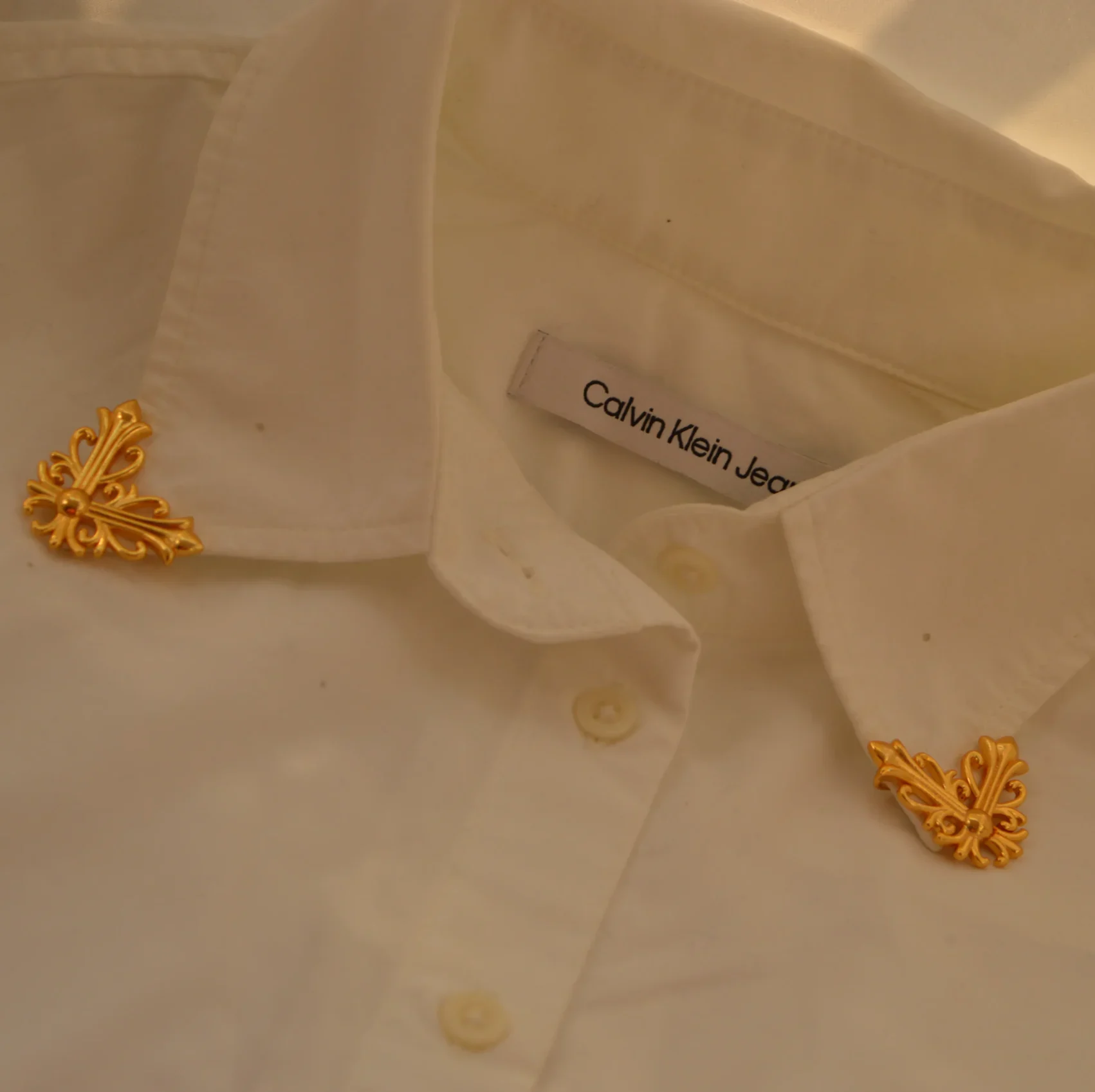 Golden Bloom Collar Pins